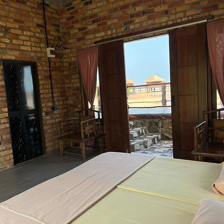 Loola Adventure Resort Teluk Bakau Eksteriør billede