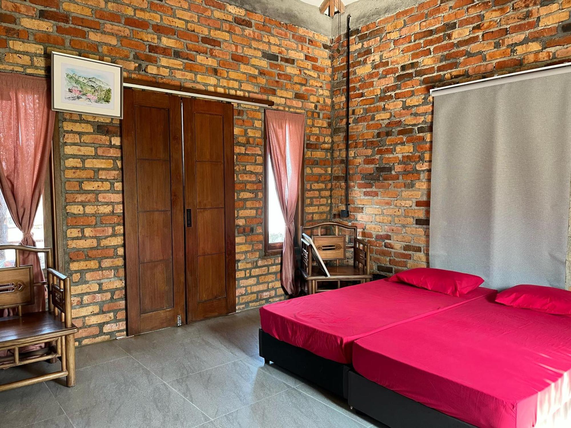 Loola Adventure Resort Teluk Bakau Eksteriør billede